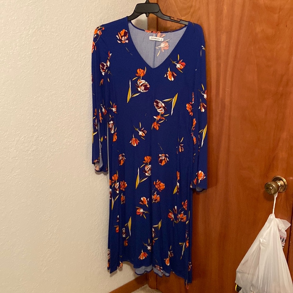 Dark blue midi dress